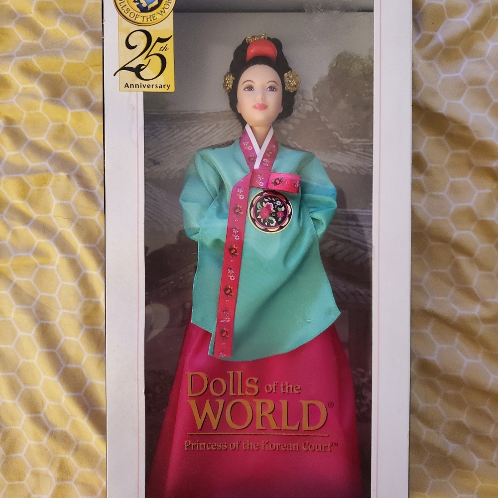 Princess of the Korean Court Barbie Doll